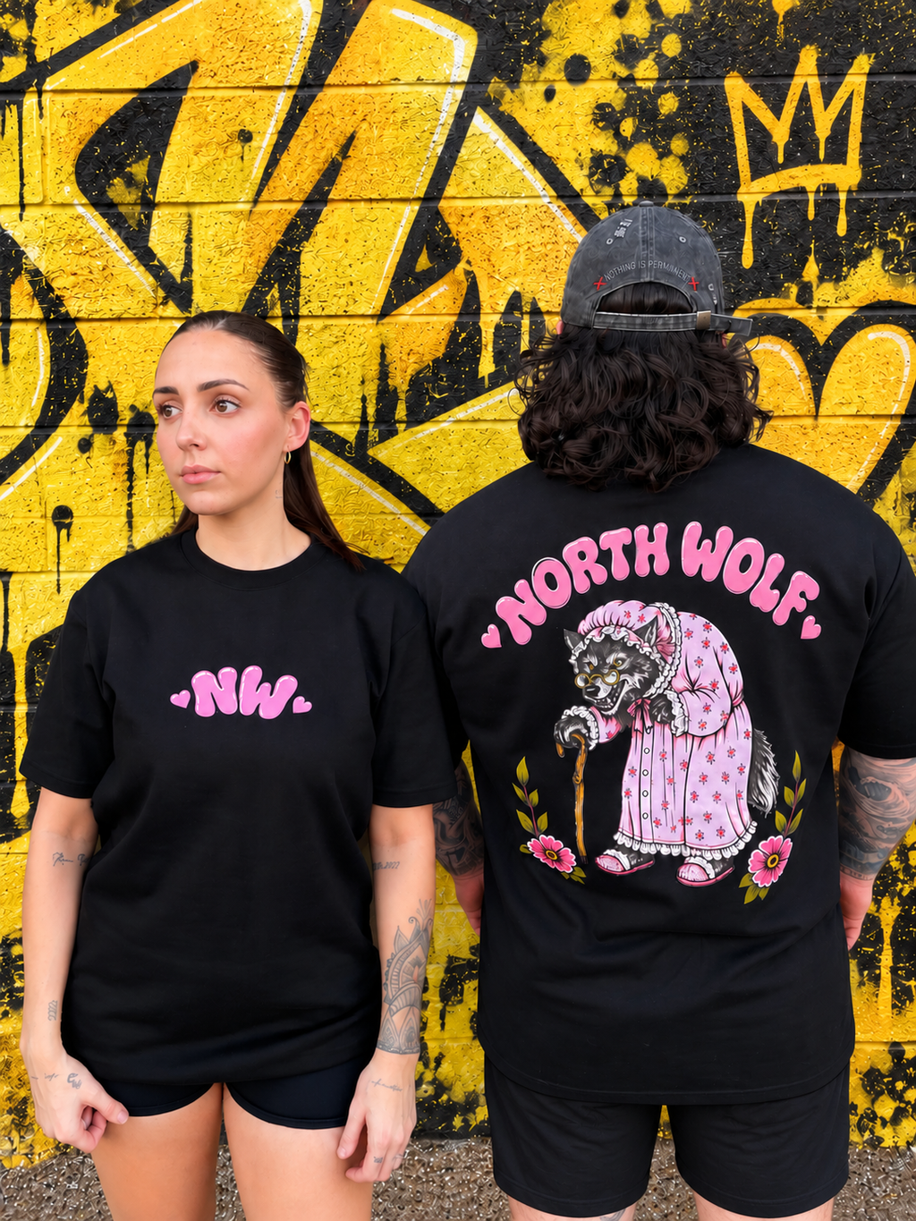Big Bad Granny Wolf: Heavy Tee - Pink